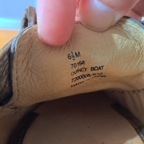 FRYE Leather gold boat shoes size 6.5 - Picture 11 of 12